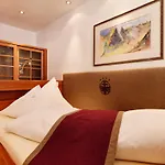 Hotel Goldener Adler Ischgl