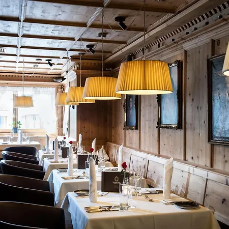 Hotel Goldener Adler 4*