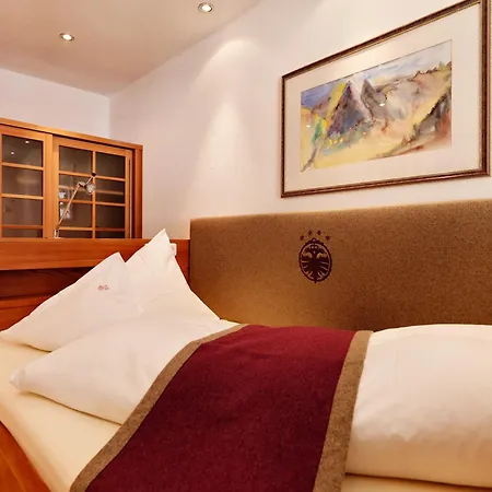 Hotel Goldener Adler - Im Sommer Silvretta Card Premium Inkludiert Ischgl