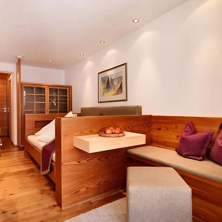 Goldener Adler - Im Sommer Silvretta Card Premium Inkludiert Ischgl