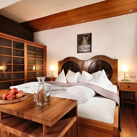Goldener Adler - Im Sommer Silvretta Card Premium Inkludiert Ischgl