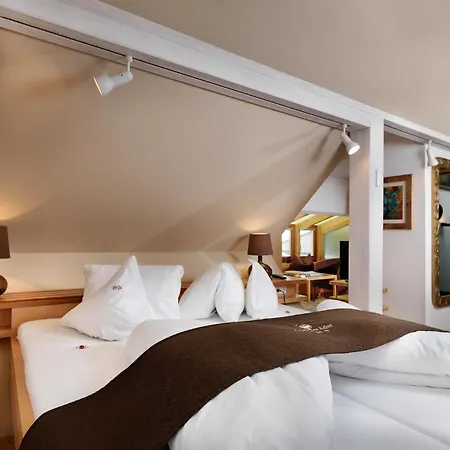 Goldener Adler - Im Sommer Silvretta Card Premium Inkludiert Hotel 4*