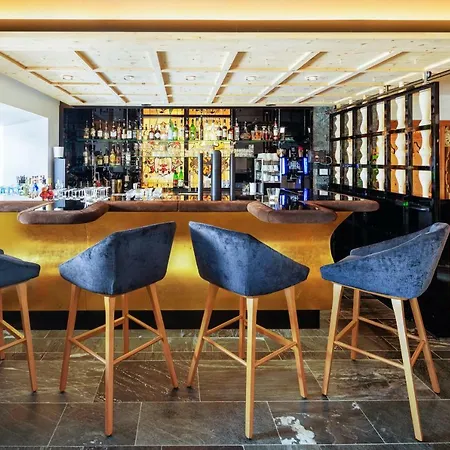 Otel Goldener Adler Ischgl