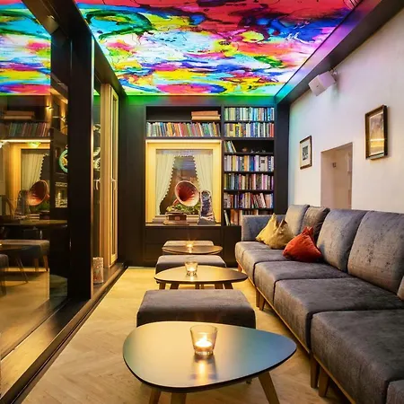 Goldener Adler Hotel 4*