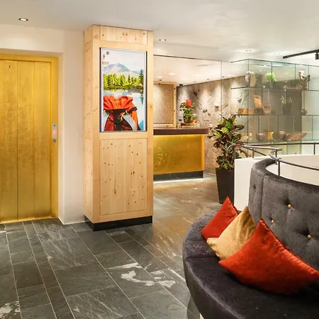 Goldener Adler - Im Sommer Silvretta Card Premium Inkludiert Hotel