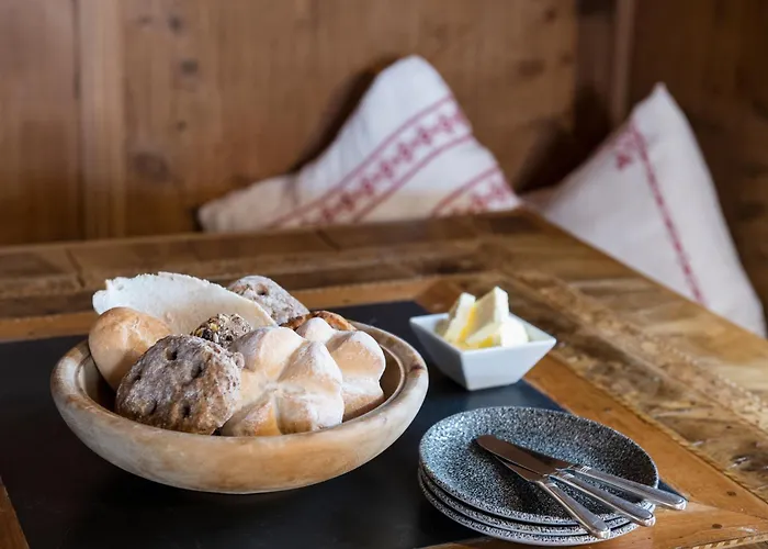 Goldener Adler Hotel 4*