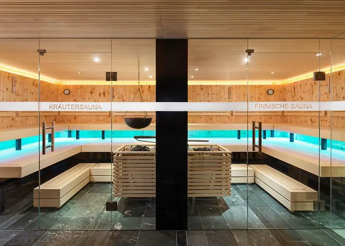 Hotel Goldener Adler 4*