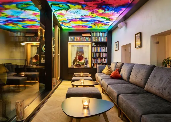 Goldener Adler Hotel 4*